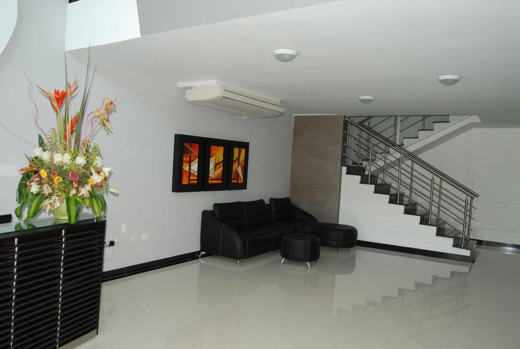 Hotel La Media Naranja Montería 外观 照片